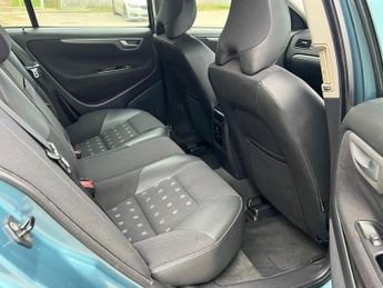 Volvo S60 2.0T S 4dr