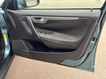 Volvo S60 2.0T S 4dr