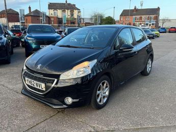 Peugeot 208 1.2 VTi Active Euro 5 5dr
