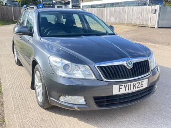 Skoda Octavia 1.6 TDI Elegance DSG Euro 5 5dr