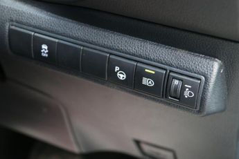 Toyota Corolla 2.0 VVT-h Design Touring Sports CVT Euro 6 (s/s) 5dr