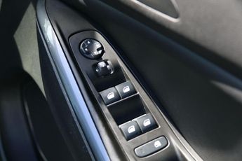 Vauxhall Grandland X 1.5 Turbo D Elite Nav Premium SUV 5dr Diesel Auto Euro 6 (s/s) (