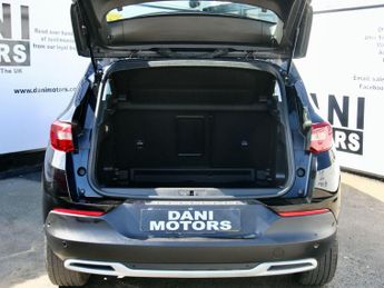 Vauxhall Grandland X 1.5 Turbo D Elite Nav Premium SUV 5dr Diesel Auto Euro 6 (s/s) (