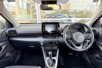 Toyota Yaris 1.5 VVT-h Icon E-CVT Euro 6 (s/s) 5dr