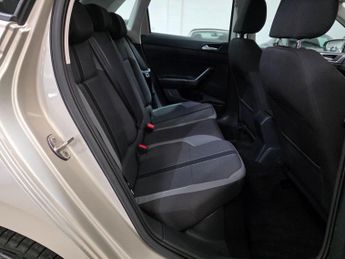 Volkswagen Polo 1.0 TSI SEL DSG Euro 6 (s/s) 5dr