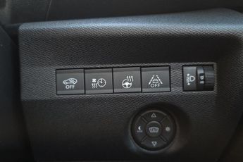 Citroen e-C4 50kWh Shine Plus Auto 5dr (7.4kW Charger)