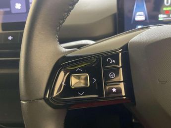 MG MG4 51kWh SE Hatchback 5dr Electric Auto (170 ps)