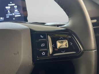 MG MG4 51kWh SE Hatchback 5dr Electric Auto (170 ps)