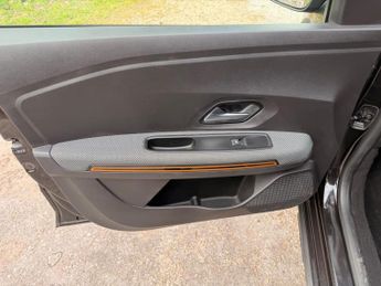 Dacia Sandero Stepway 1.0 TCe Prestige CVT Euro 6 (s/s) 5dr