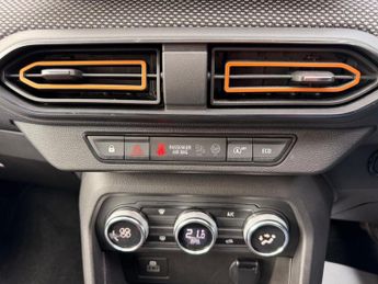 Dacia Sandero Stepway 1.0 TCe Prestige CVT Euro 6 (s/s) 5dr