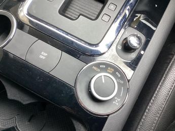 Volkswagen Touareg 3.0 TDI V6 DPF Altitude 5dr