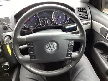 Volkswagen Touareg 3.0 TDI V6 DPF Altitude 5dr