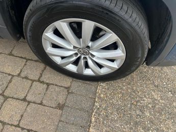 Volkswagen Tiguan 2.0 TDI BlueMotion Tech Match DSG 4WD Euro 6 (s/s) 5dr