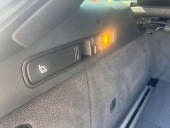 Audi A6 Avant 2.0 TDI ultra S line S Tronic Euro 6 (s/s) 5dr