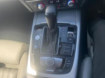 Audi A6 Avant 2.0 TDI ultra S line S Tronic Euro 6 (s/s) 5dr