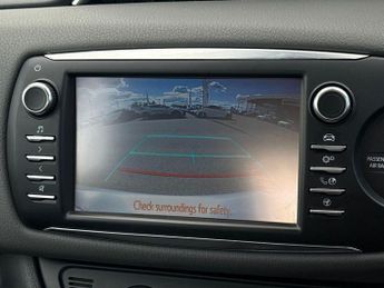 Toyota Yaris 1.5 VVT-h Icon Hatchback 5dr Petrol Hybrid E-CVT Euro 6 (s/s) (1