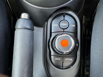 MINI Hatch 1.5 One Classic Steptronic Euro 6 (s/s) 3dr