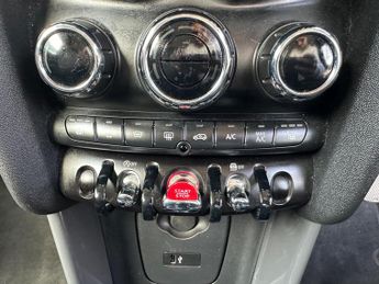 MINI Hatch 1.5 One Classic Steptronic Euro 6 (s/s) 3dr