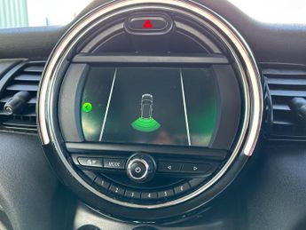 MINI Hatch 1.5 One Classic Steptronic Euro 6 (s/s) 3dr