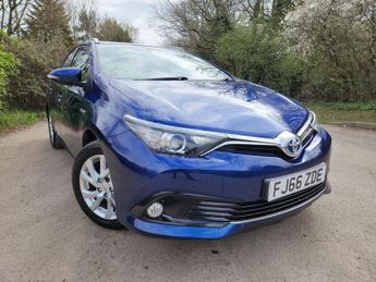 Toyota Auris 1.8 VVT-h Business Edition Touring Sports CVT Euro 6 (s/s) 5dr (