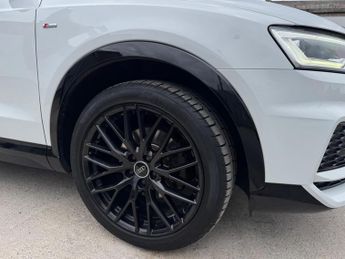 Audi Q3 2.0 TDI Black Edition S Tronic quattro Euro 6 (s/s) 5dr