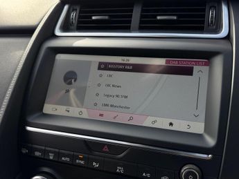 Jaguar E-PACE 2.0 D180 R-Dynamic S Auto AWD Euro 6 (s/s) 5dr