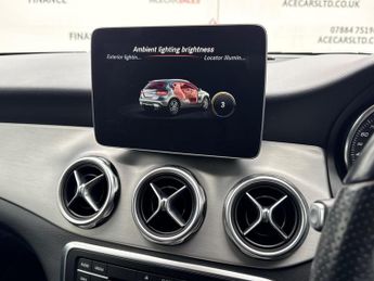 Mercedes-Benz GLA 1.6 GLA180 AMG Line Edition 7G-DCT Euro 6 (s/s) 5dr