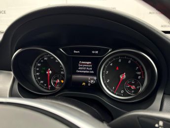 Mercedes-Benz GLA 1.6 GLA180 AMG Line Edition 7G-DCT Euro 6 (s/s) 5dr