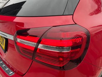 Mercedes-Benz GLA 1.6 GLA180 AMG Line Edition 7G-DCT Euro 6 (s/s) 5dr