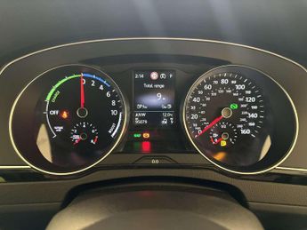 Volkswagen Passat 1.4 TSI 13kWh GTE Estate 5dr Petrol Plug-in Hybrid DSG Euro 6 (s