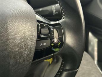 Peugeot 308 SW 1.2 PureTech GPF Allure Estate 5dr Petrol Manual Euro 6 (s/s) (1