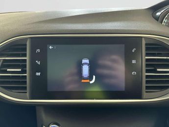 Peugeot 308 SW 1.2 PureTech GPF Allure Estate 5dr Petrol Manual Euro 6 (s/s) (1