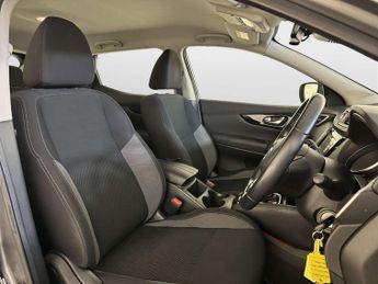Nissan Qashqai 1.3 DIG-T Acenta Premium SUV 5dr Petrol DCT Auto Euro 6 (s/s) (1