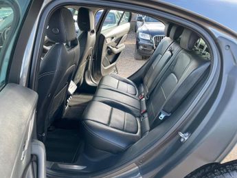 Jaguar I-PACE 400 90kWh SE Auto 4WD 5dr