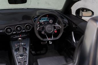 Audi TT RS 2.5 TFSI Roadster S Tronic quattro Euro 6 (s/s) 2dr