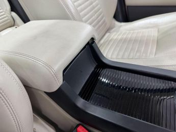 Land Rover Discovery Sport 2.0 TD4 HSE Luxury Auto 4WD Euro 6 (s/s) 5dr