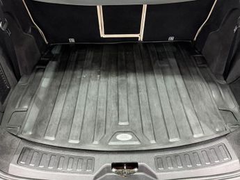 Land Rover Discovery Sport 2.0 TD4 HSE Luxury Auto 4WD Euro 6 (s/s) 5dr