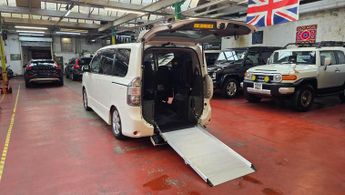 Toyota Voxy Wheel chair access Mobility Ramp