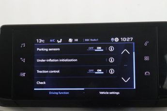 Peugeot 208 1.2 PureTech Active Premium + Euro 6 (s/s) 5dr