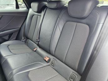 Audi Q2 1.4 TFSI CoD S line S Tronic Euro 6 (s/s) 5dr