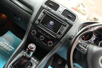 VOLKSWAGEN GOLF 1.6 TDI Match Hatchback 5dr Diesel Manual Euro 5 (105 ps) MOT TI