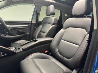 MG MG ZS 72.6kWh Trophy Connect Long Range Auto 5dr