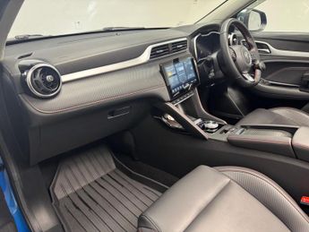 MG MG ZS 72.6kWh Trophy Connect Long Range Auto 5dr
