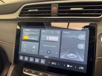 MG MG ZS 72.6kWh Trophy Connect Long Range Auto 5dr