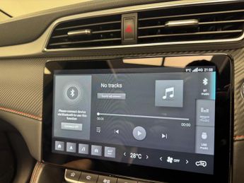 MG MG ZS 72.6kWh Trophy Connect Long Range Auto 5dr