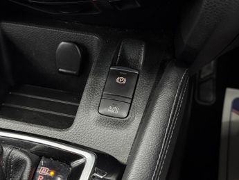 Nissan Qashqai 1.3 DIG-T N-Connecta DCT Auto Euro 6 (s/s) 5dr