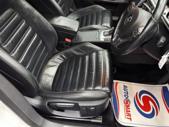 Volkswagen CC 2.0 TDI BlueMotion Tech GT DSG Euro 5 (s/s) 4dr