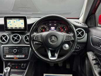 Mercedes-Benz A Class 1.5 A180d SE (Executive) Euro 6 (s/s) 5dr