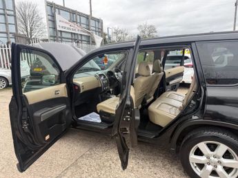 Nissan X-Trail 2.0 dCi Aventura Explorer Auto 4WD Euro 4 5dr