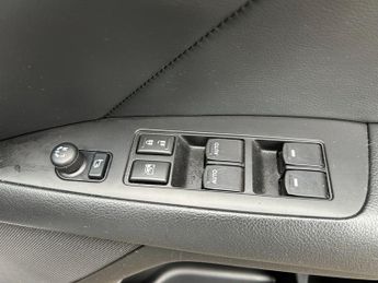 Suzuki Kizashi 2.4 16V Sport CVT 4WD Euro 5 4dr